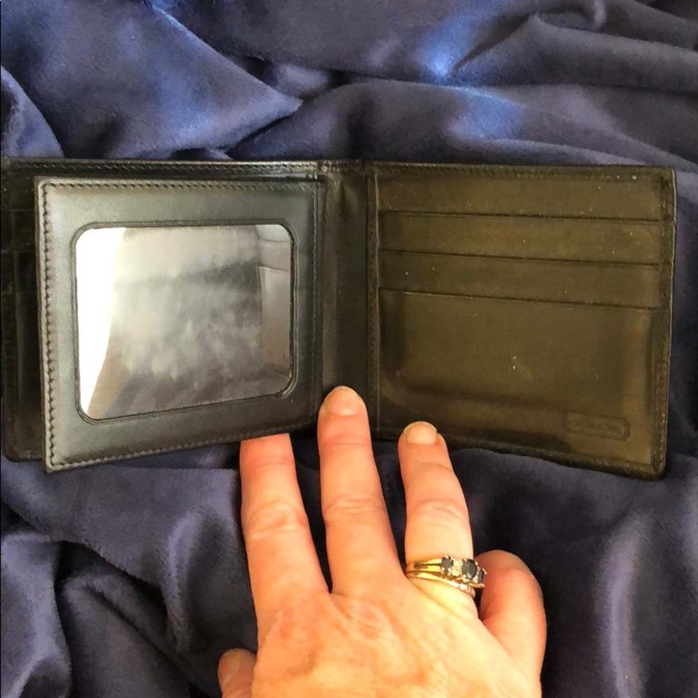 Coach Wallet - Picture 4 of 5